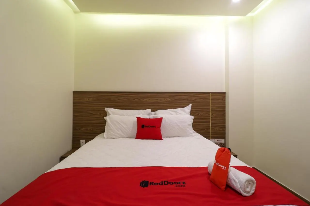 Reddoorz Minh Thu Hotel Near Quang Trung Ho Chi Minh City Vietnam
