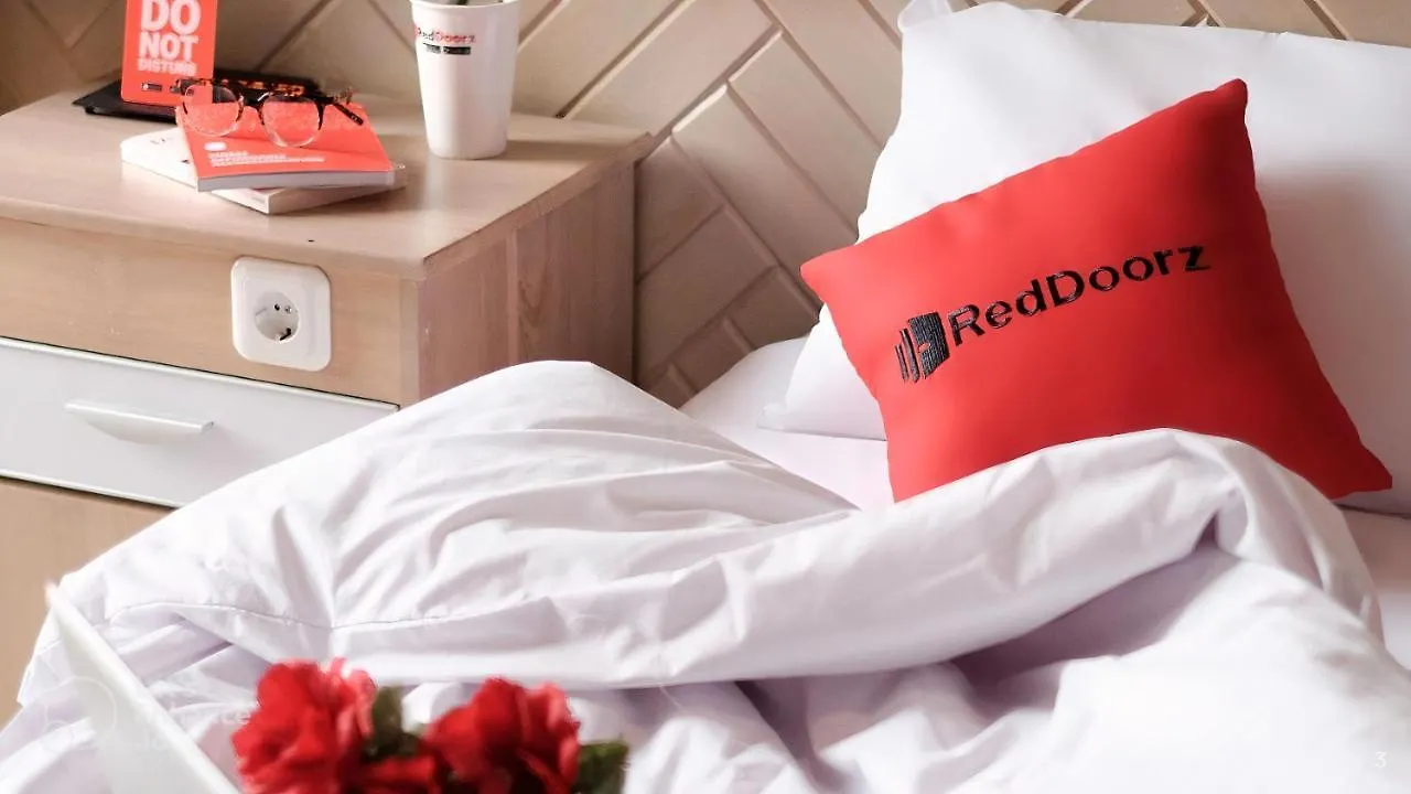 Reddoorz Minh Thu Hotel Near Quang Trung Ho Chi Minh City